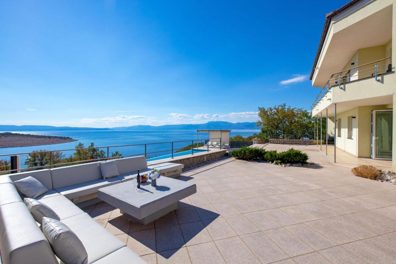 Luxury Villa Ostro With Pool & Krk Bridge View Kraljevica Exterior foto