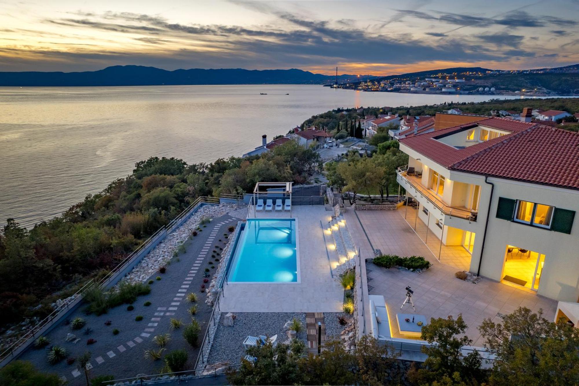 Luxury Villa Ostro With Pool & Krk Bridge View Kraljevica Exterior foto