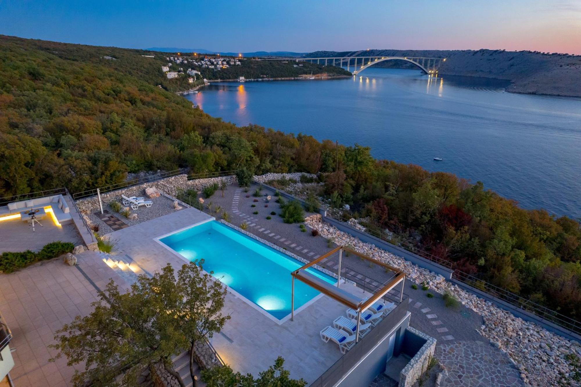Luxury Villa Ostro With Pool & Krk Bridge View Kraljevica Exterior foto
