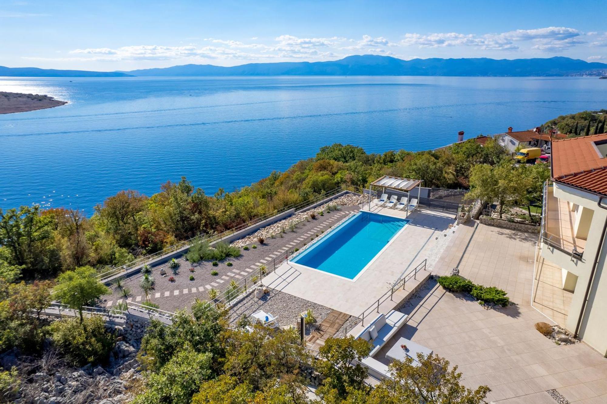 Luxury Villa Ostro With Pool & Krk Bridge View Kraljevica Exterior foto